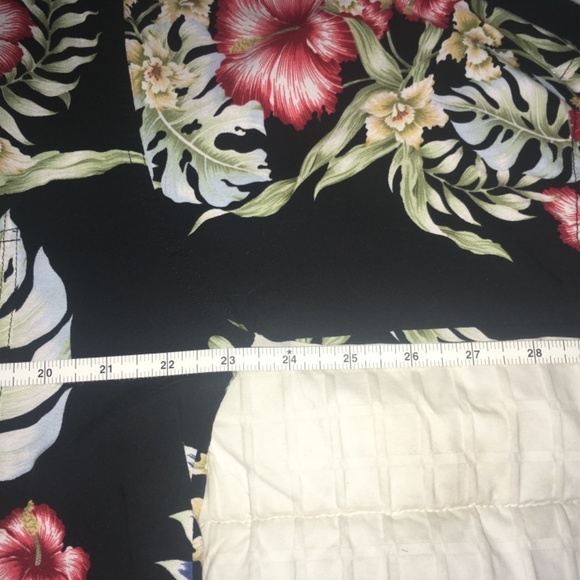 Hawaiian Shirt - Picture 7 of 8